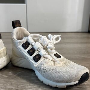 Louis Vuitton White Sneakers